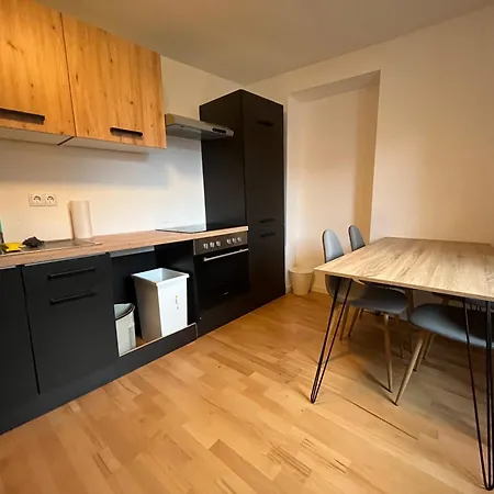 بيت ضيافة Simplex Monteurzimmer