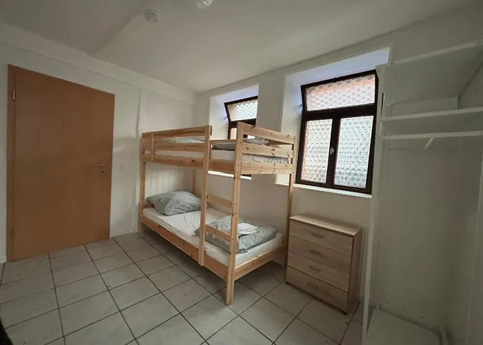 Πανσιόν Simplex Monteurzimmer *